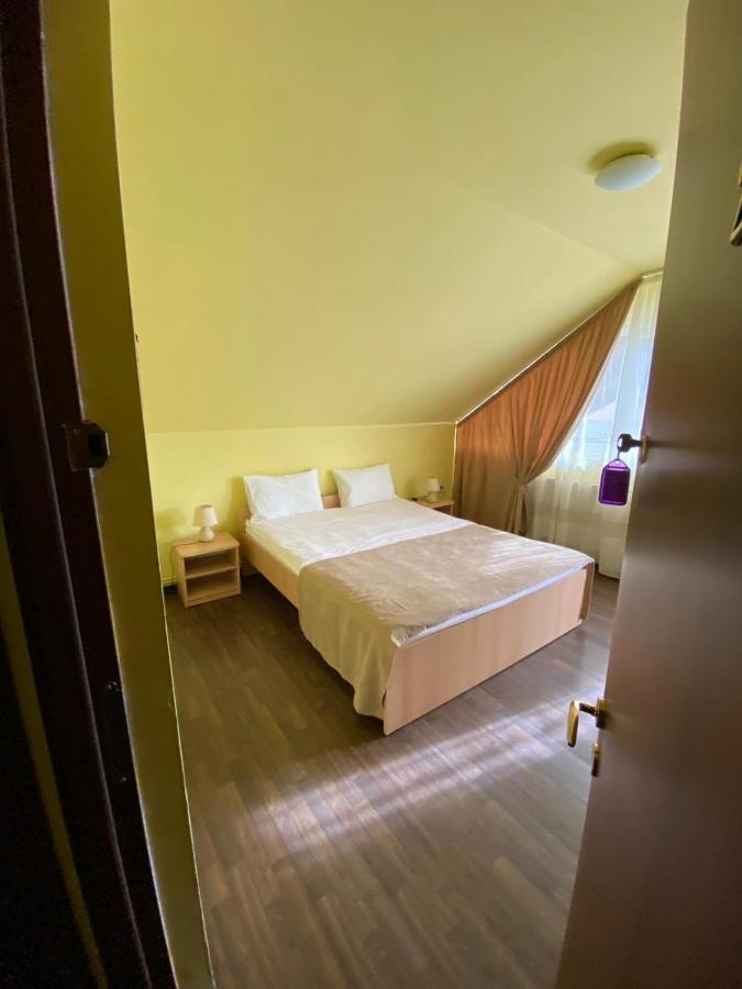 Casa Albert Valea Avrigului Ngoại thất bức ảnh