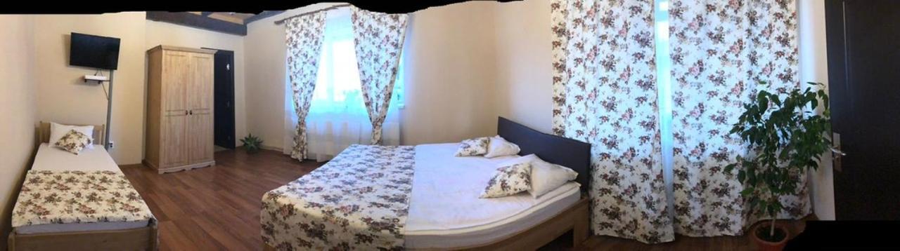 Casa Albert Valea Avrigului Ngoại thất bức ảnh
