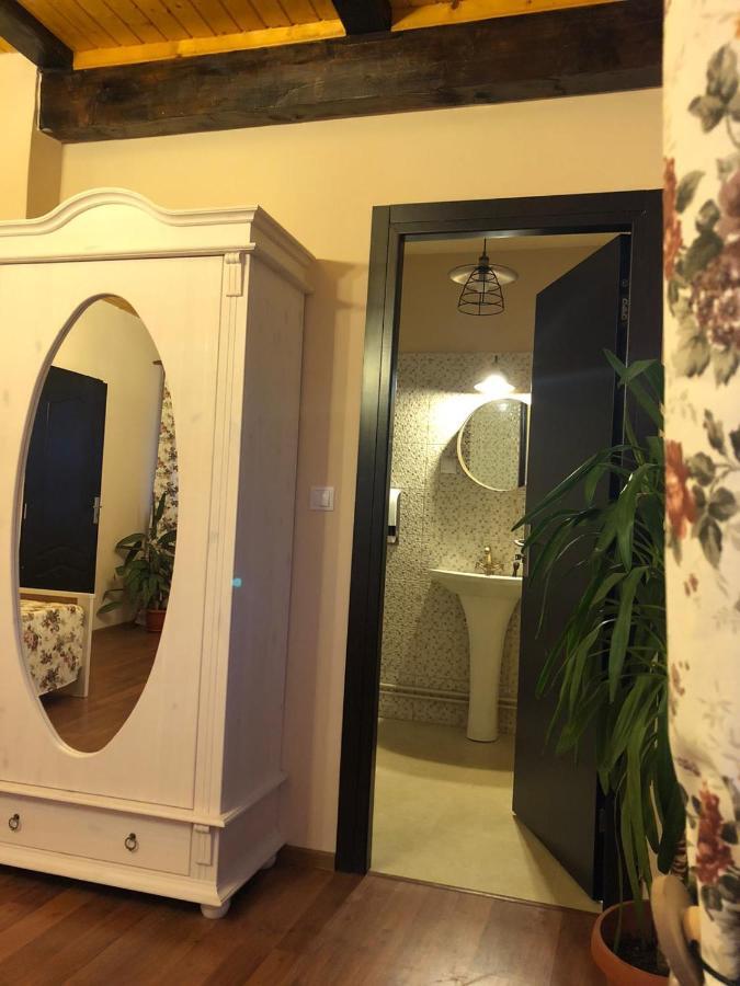 Casa Albert Valea Avrigului Ngoại thất bức ảnh