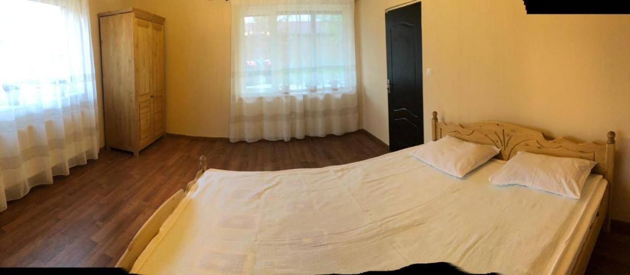 Casa Albert Valea Avrigului Ngoại thất bức ảnh