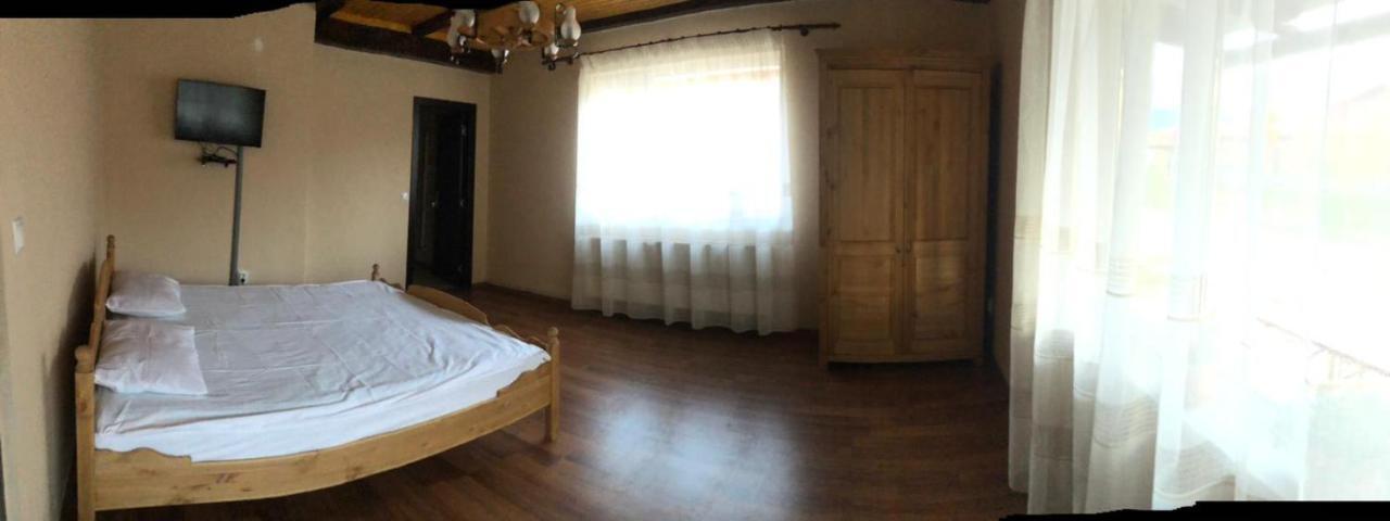 Casa Albert Valea Avrigului Ngoại thất bức ảnh